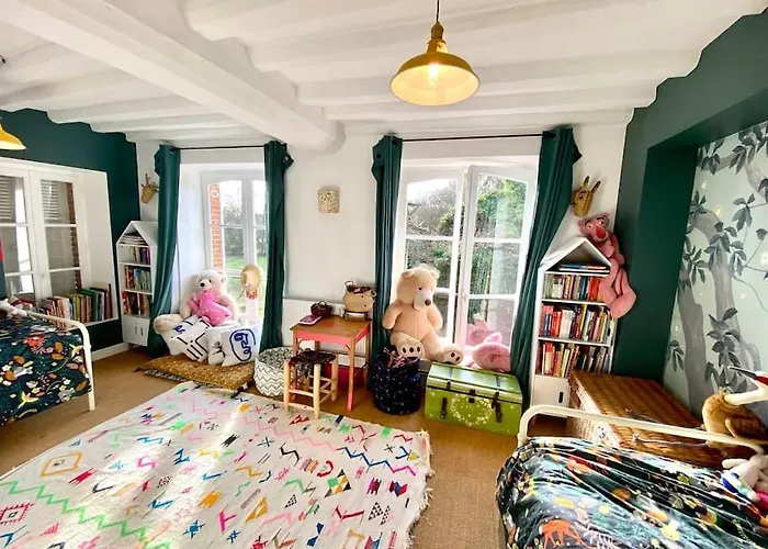 Belle Maison De Famille Perche Avec Piscine Planches