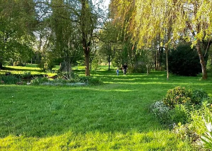 Belle Maison De Famille Perche Avec Piscine Сasa de vacaciones