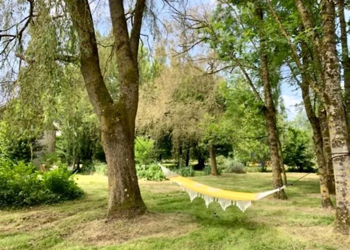Belle Maison De Famille Perche Avec Piscine Сasa de vacaciones Planches